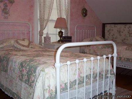 Tumble Inn Schroon Lake Buitenkant foto