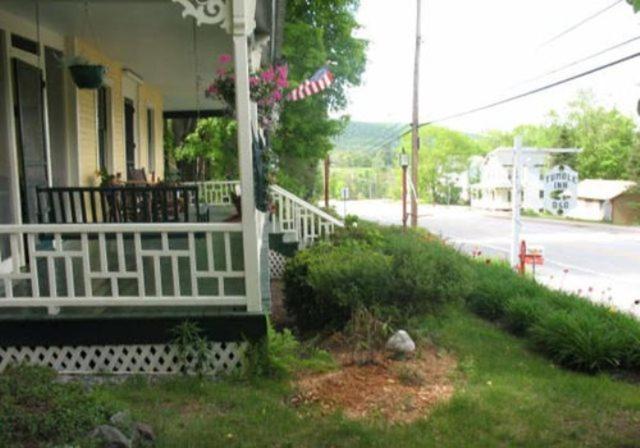 Tumble Inn Schroon Lake Buitenkant foto